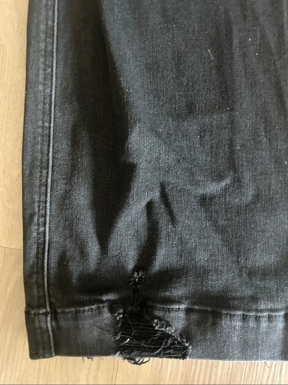 Judy Blue Distressed Flare Jeans 14W Black Stretch Denim Classic Casual